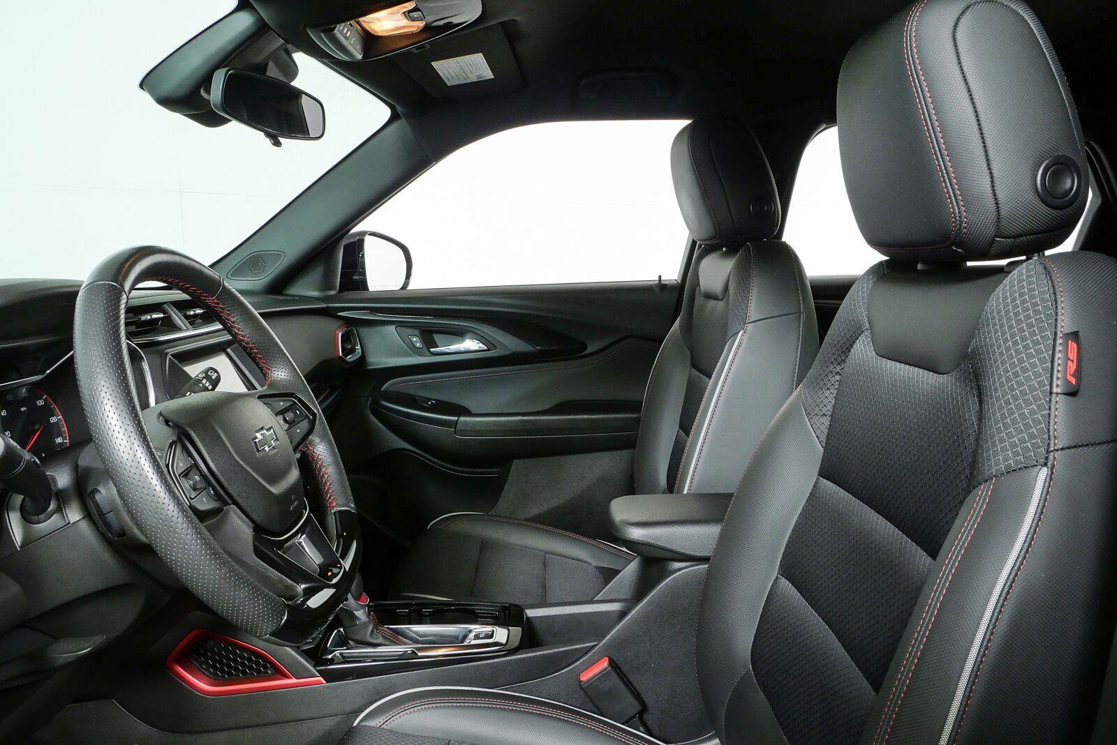 Used 2022 Chevrolet TrailBlazer RS FWD image 6