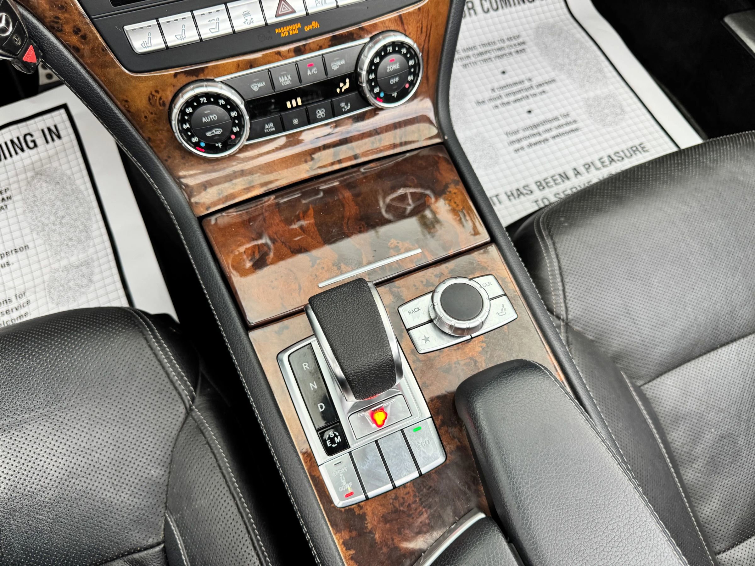 Used 2013 Mercedes-Benz SL 550 image 26