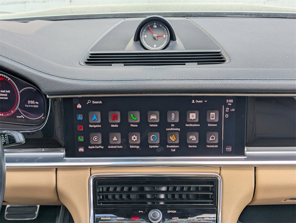 Used 2022 Porsche Panamera 4S Executive image 13