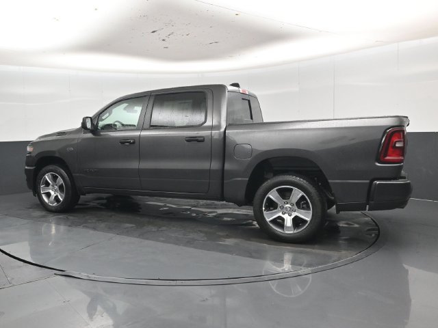 New 2027 RAM 1500 Express RWD image 39