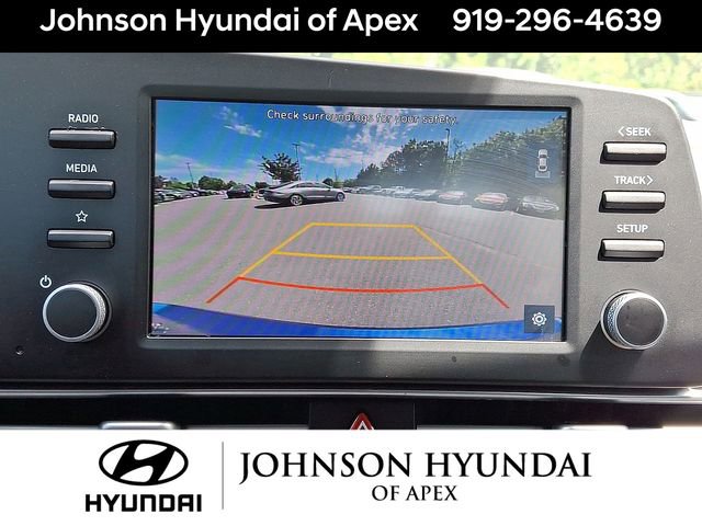 Certified 2022 Hyundai Elantra SEL FWD image 16