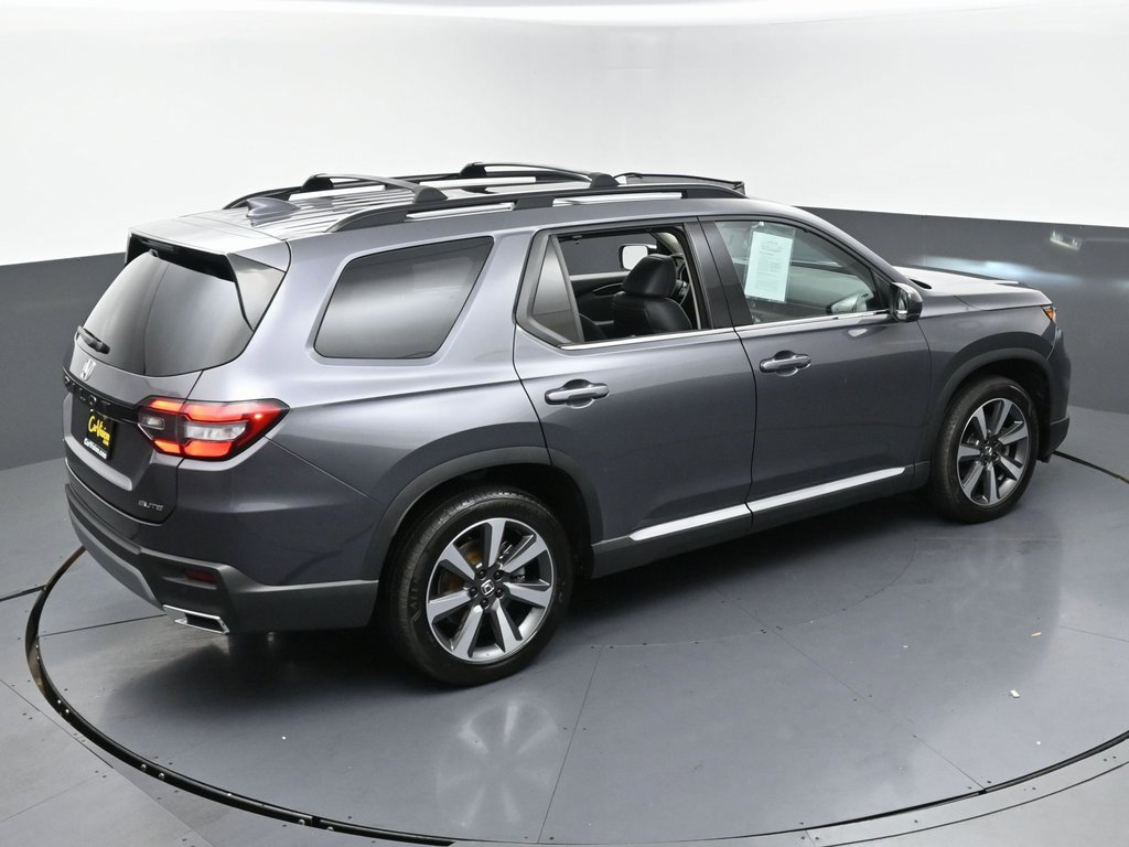 Used 2024 Honda Pilot Elite image 49