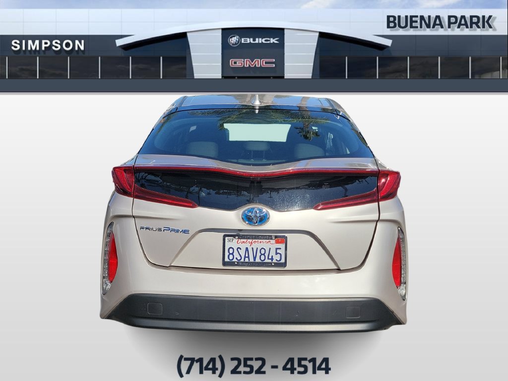 Used 2021 Toyota Prius Prime LE w/ Carpet Mat Package (TMS) FWD image 7
