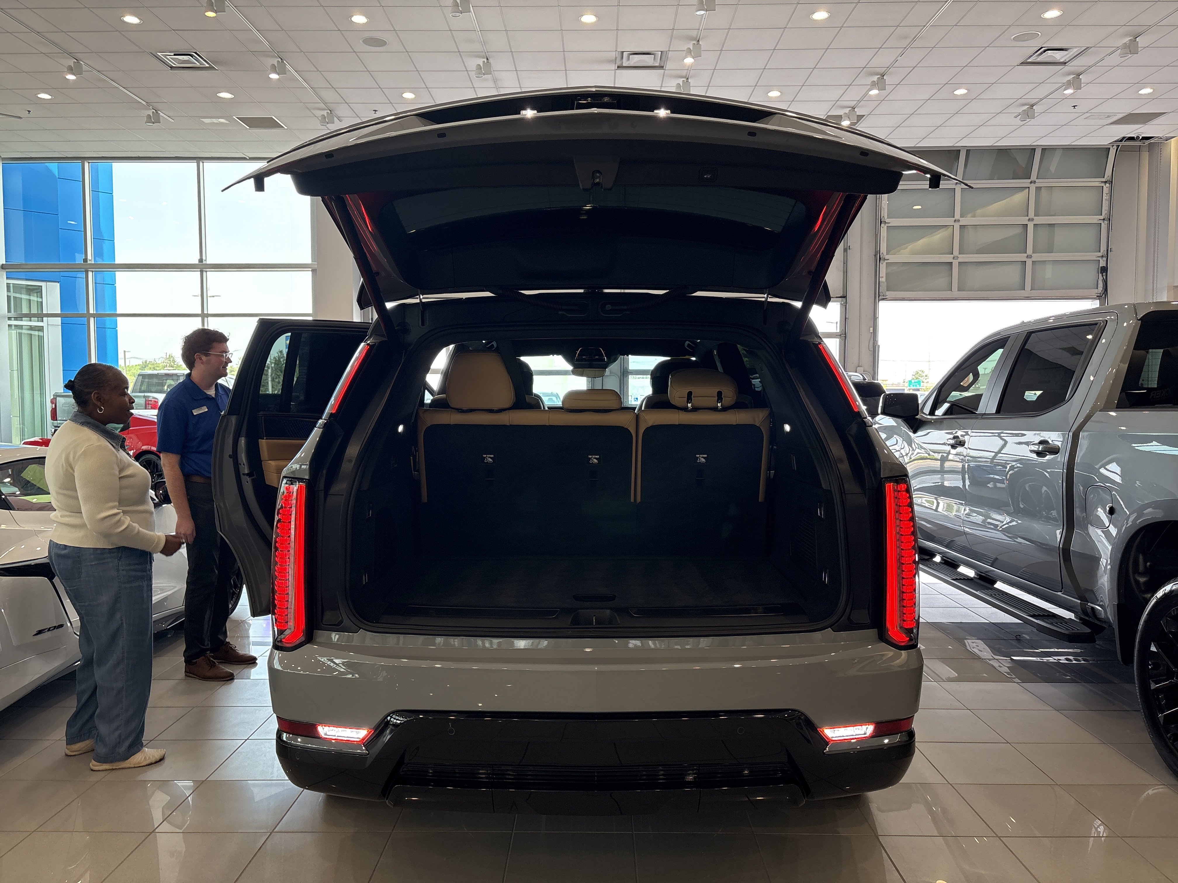 Used 2026 Cadillac Escalade IQ Sport 2 AWD/4WD image 27
