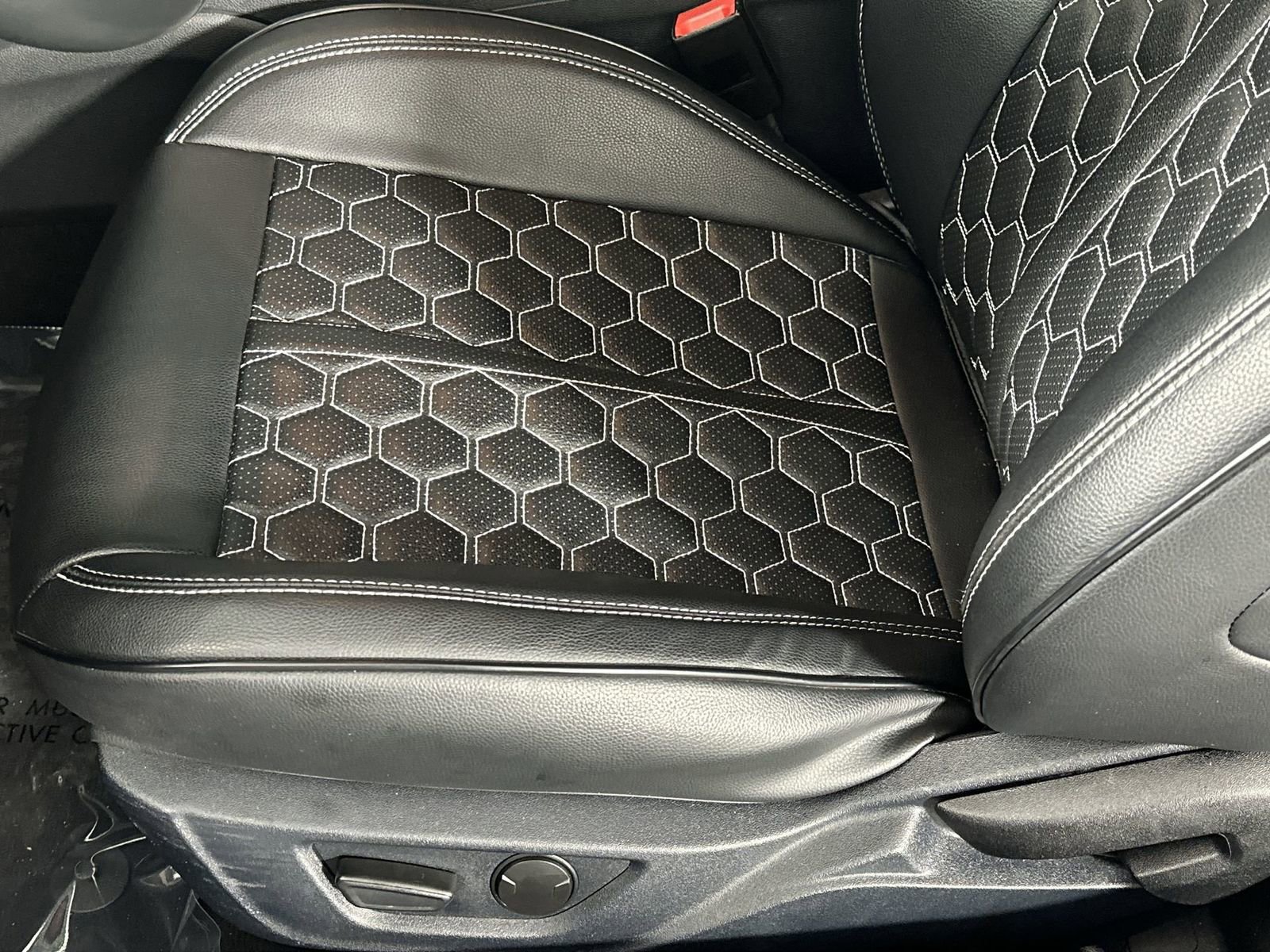 Used 2021 Ford Mustang GT image 16