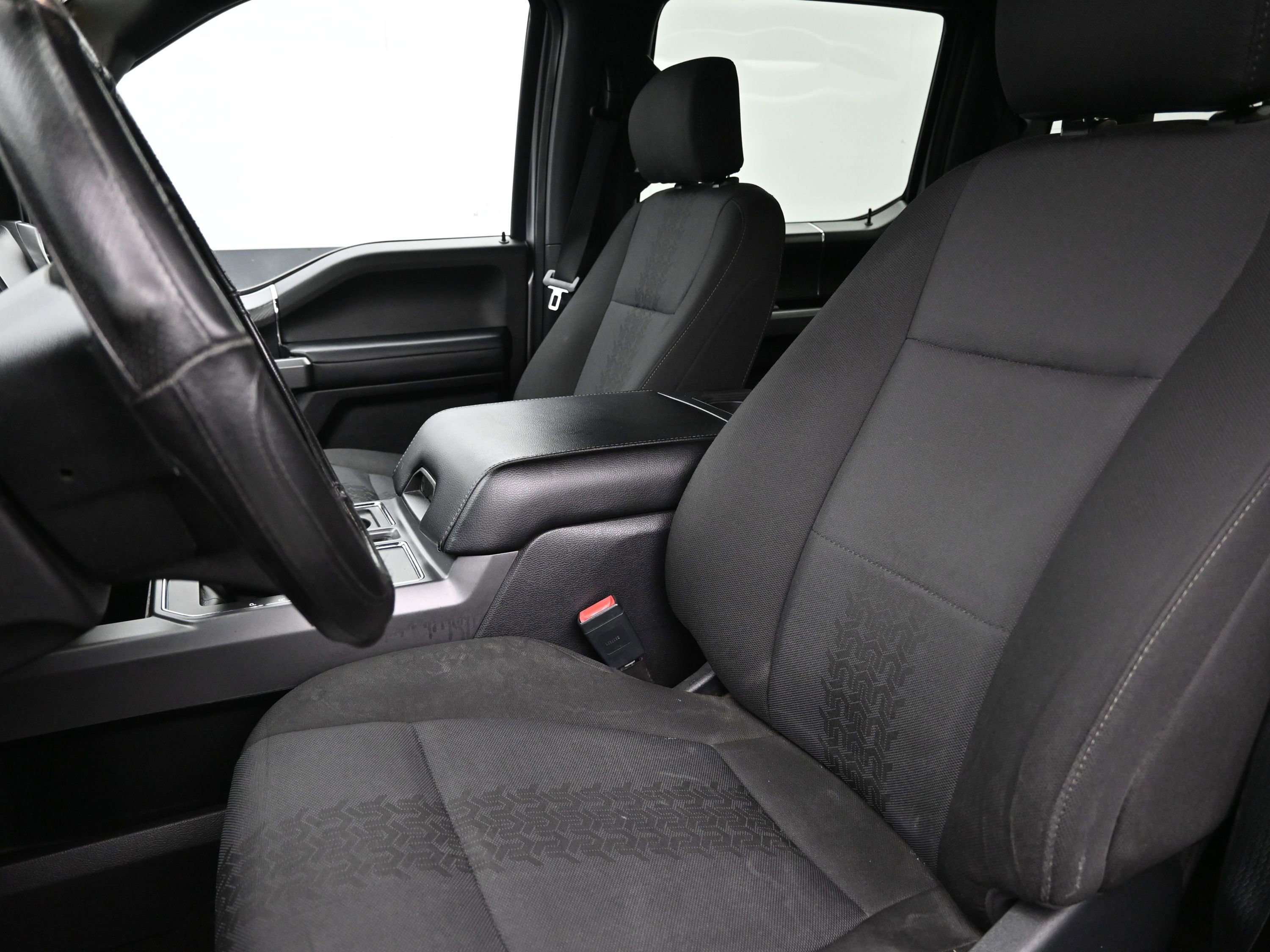 Used 2020 Ford F150 XLT w/ Equipment Group 302A Luxury image 11