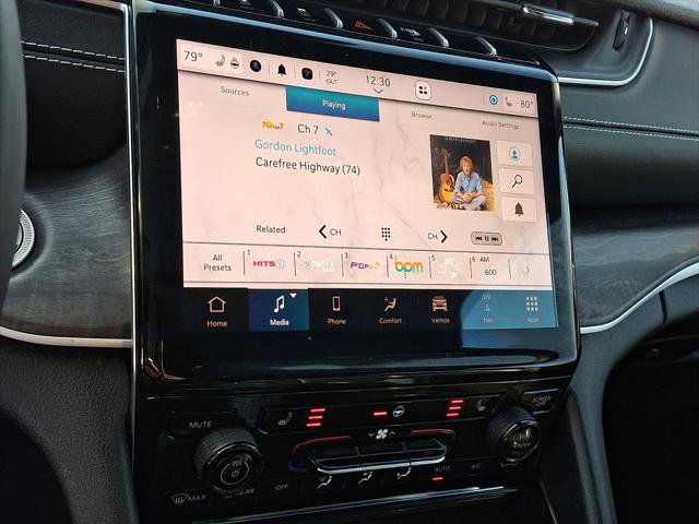 Certified 2024 Jeep Grand Cherokee Limited image 28