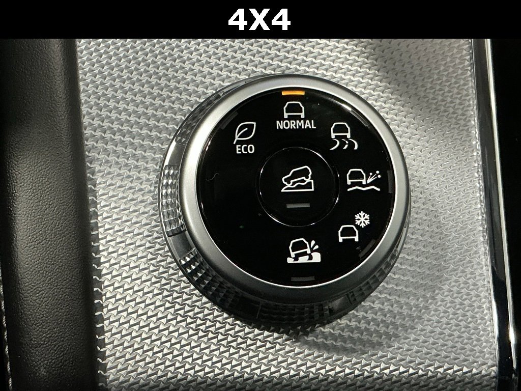 Used 2022 Mitsubishi Outlander SEL image 4