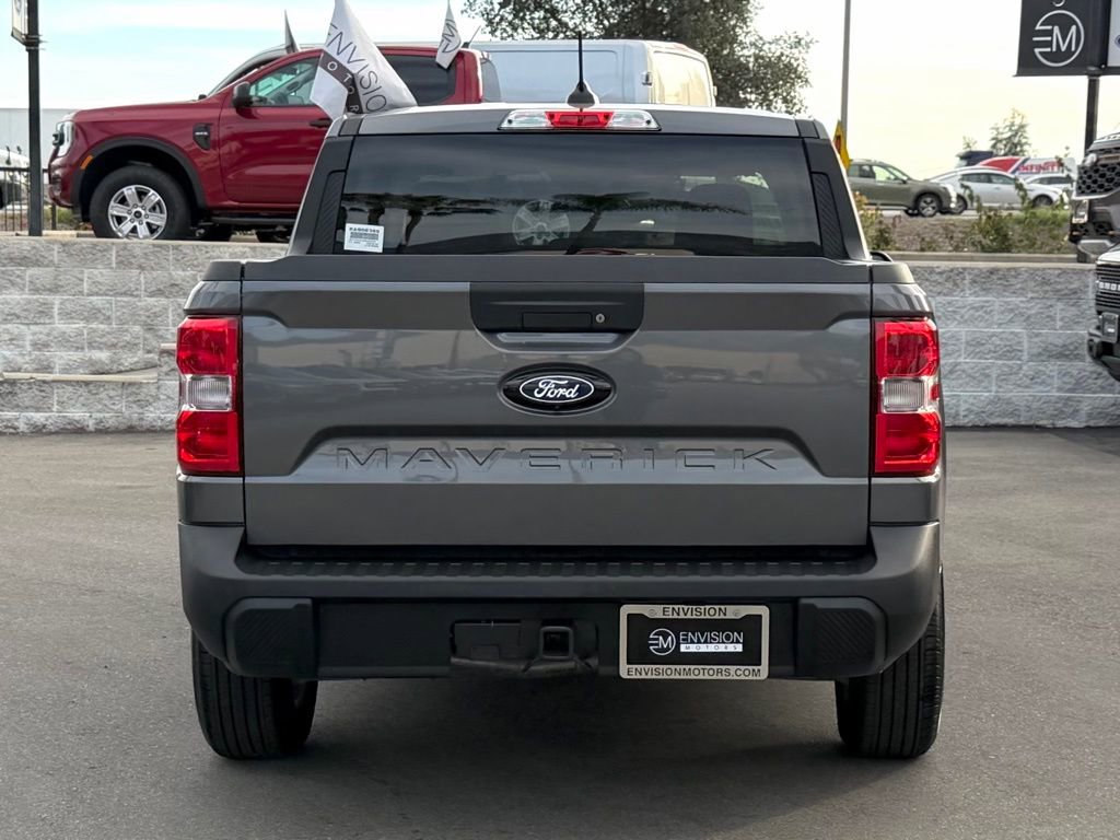 Used 2025 Ford Maverick XLT w/ Equipment Group 302A image 7