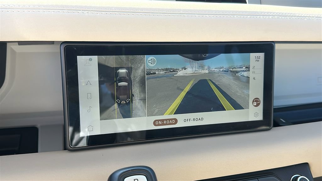 Used 2021 Land Rover Defender 110 SE image 17