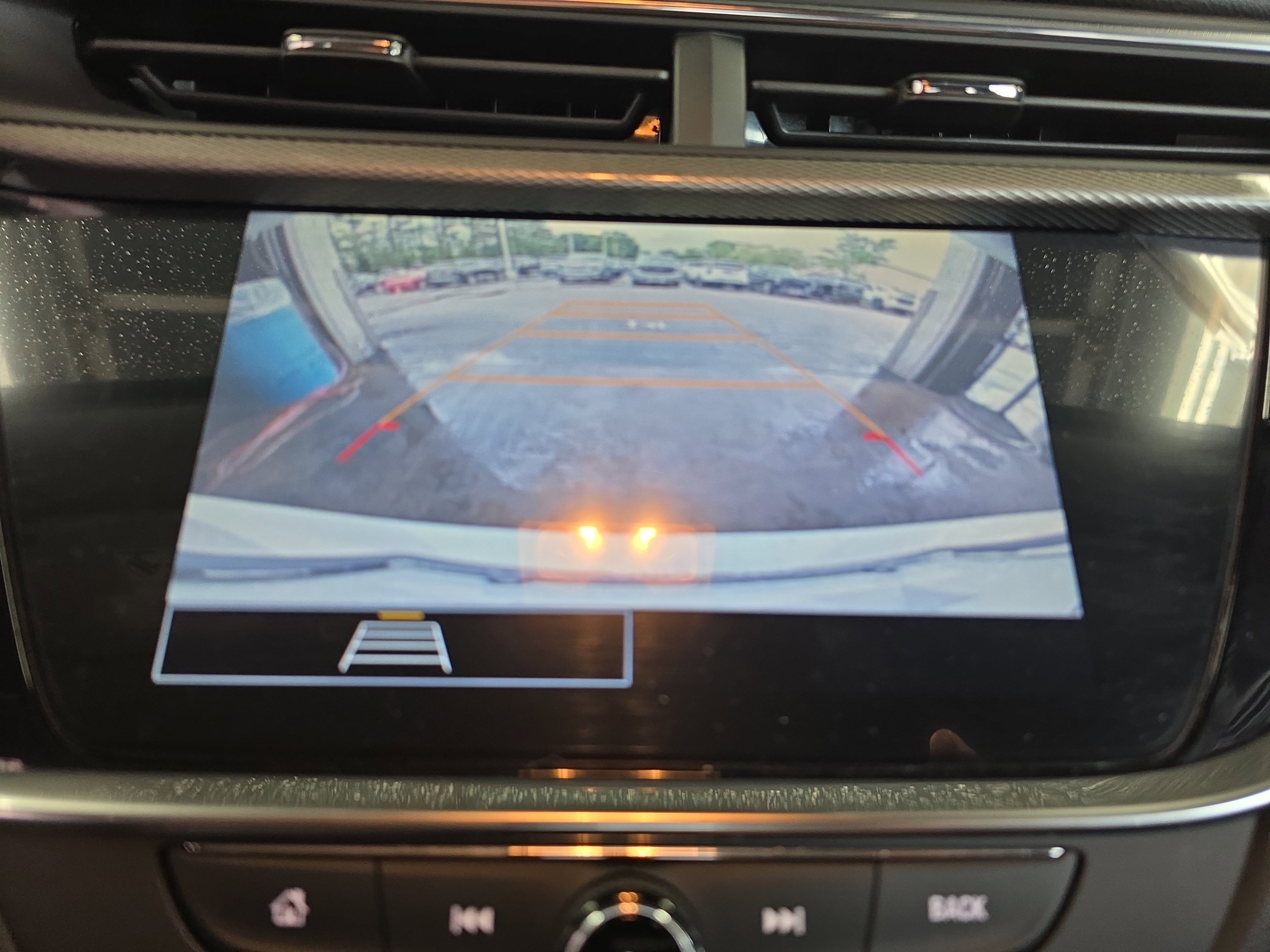 Used 2023 Buick Encore GX Select w/ Sport Touring Package FWD image 23