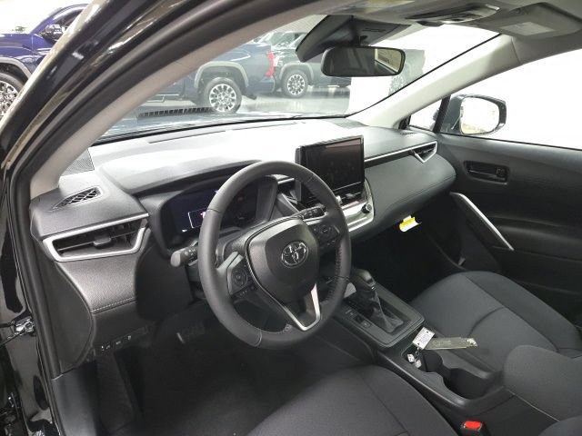 New 2026 Toyota Corolla Cross LE AWD/4WD image 19