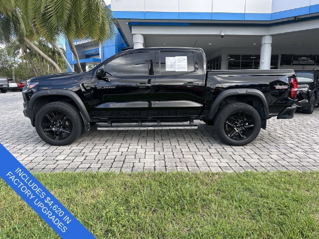 Used 2023 Chevrolet Colorado Trail Boss AWD/4WD image 31