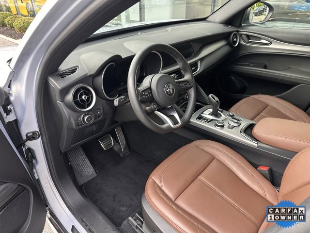 Used 2024 Alfa Romeo Stelvio Ti w/ Active Assist Plus Package image 11
