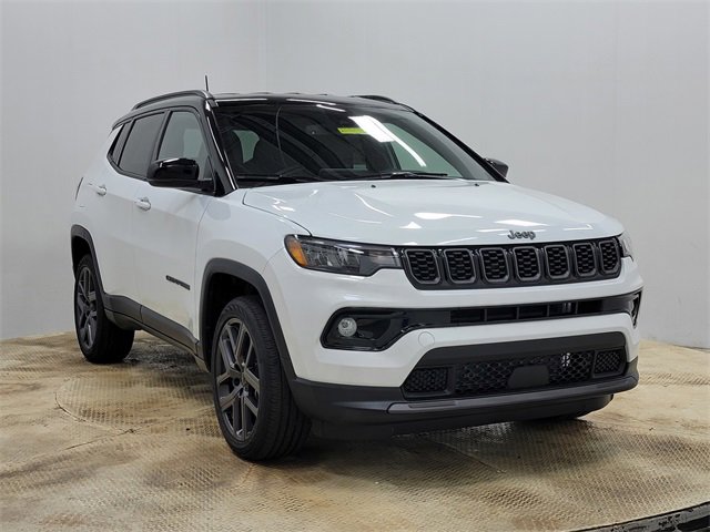 New 2026 Jeep Compass Limited image 3