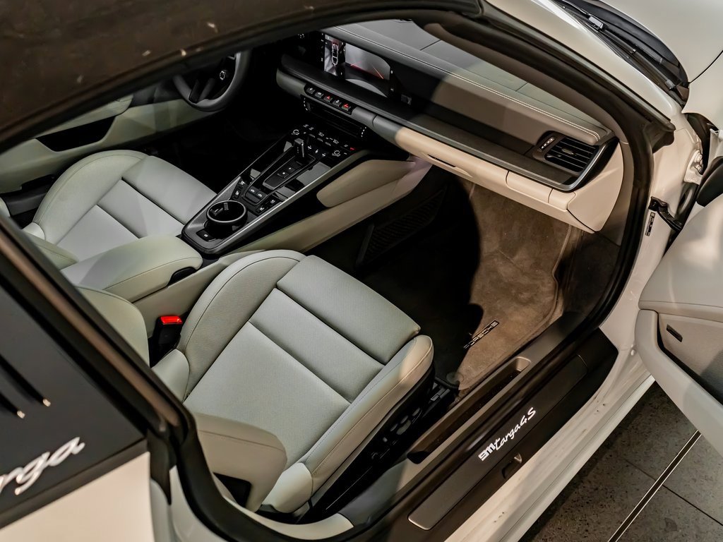 Certified 2024 Porsche 911 Targa 4S image 24