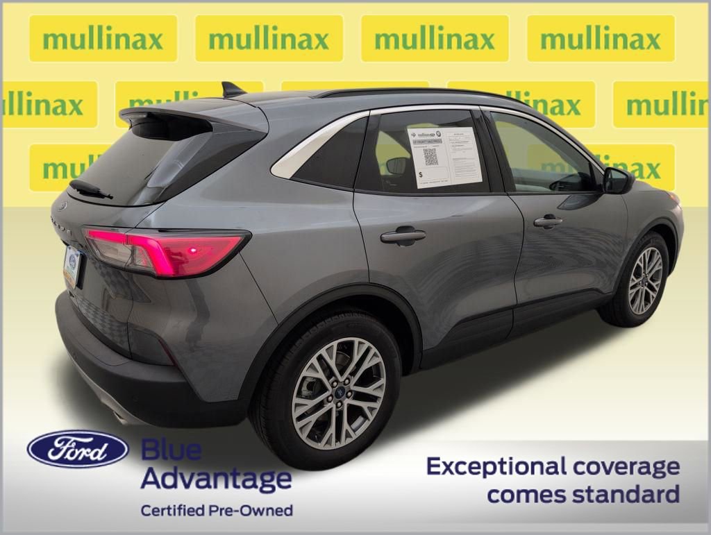 Certified 2022 Ford Escape SEL image 3