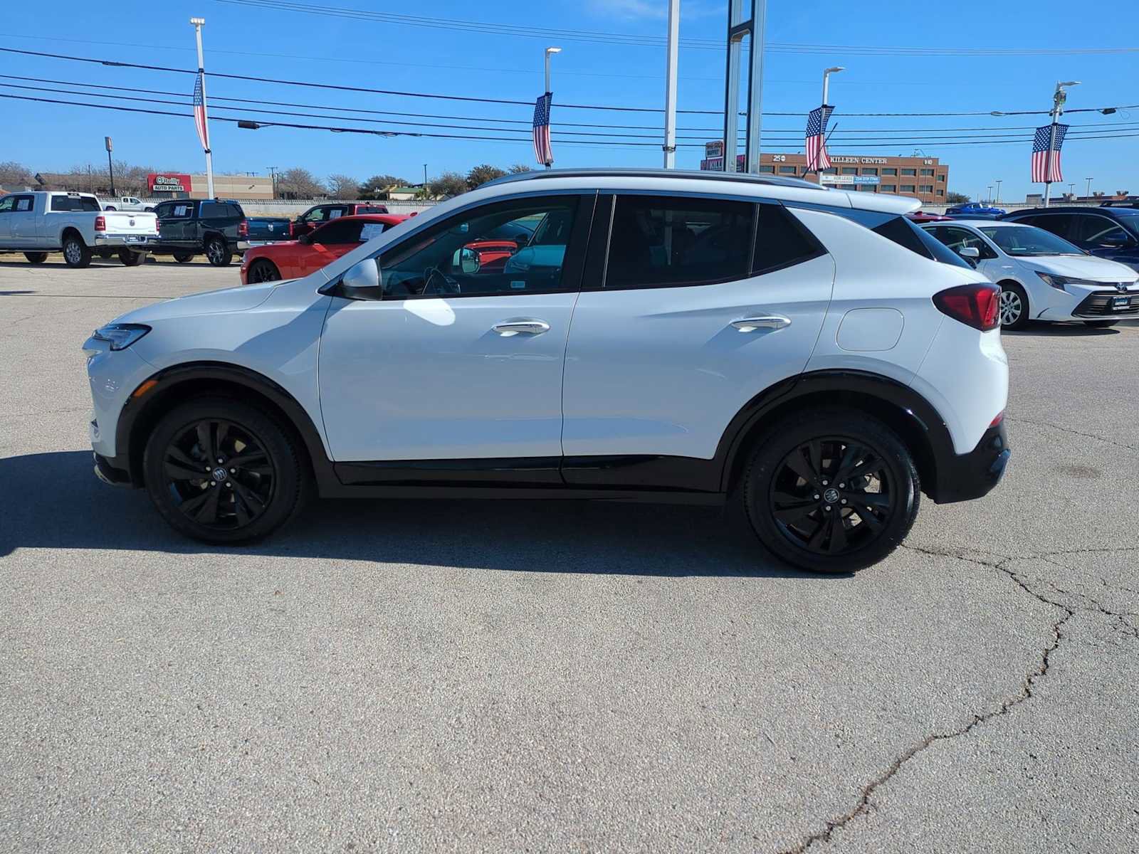 Used 2024 Buick Encore GX Sport Touring image 5