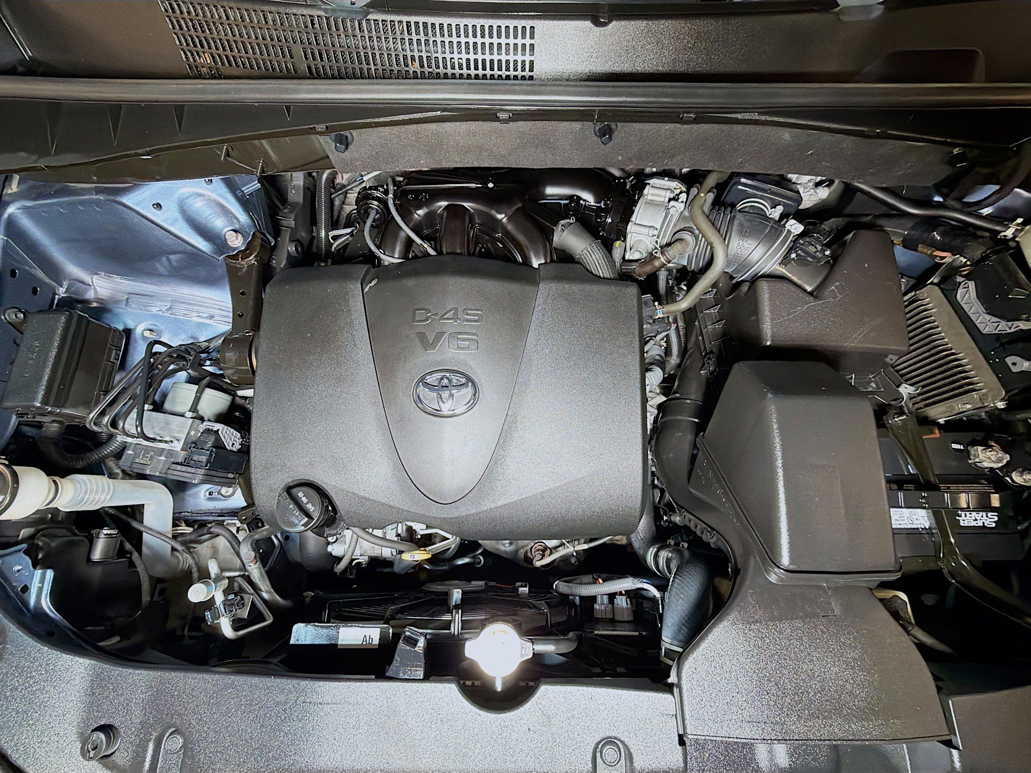 Used 2018 Toyota Highlander XLE image 37