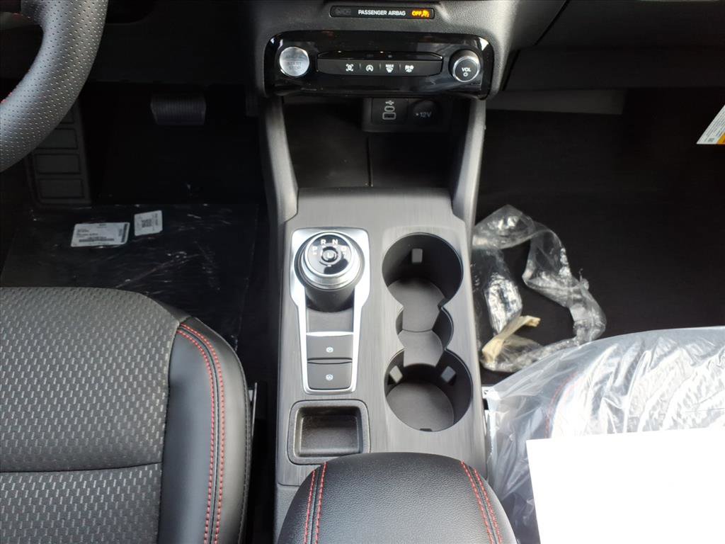 New 2026 Ford Escape ST-Line w/ Tech Pack #1 image 10