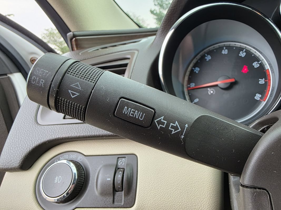 Used 2011 Buick Regal CXL w/ RL4 Preferred Equipment Group FWD image 27