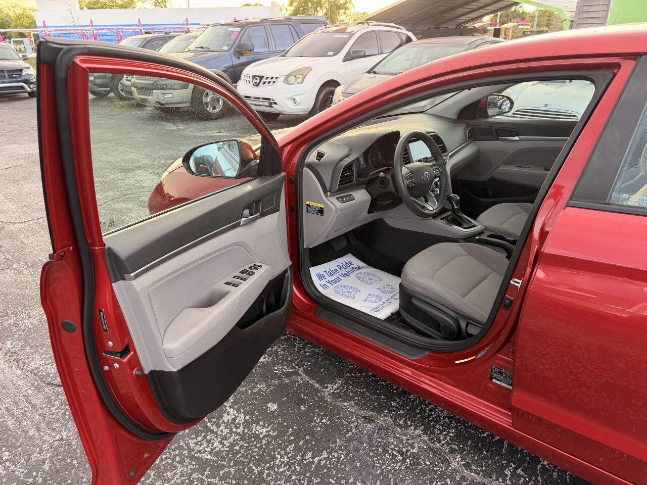Used 2019 Hyundai Elantra SEL image 9