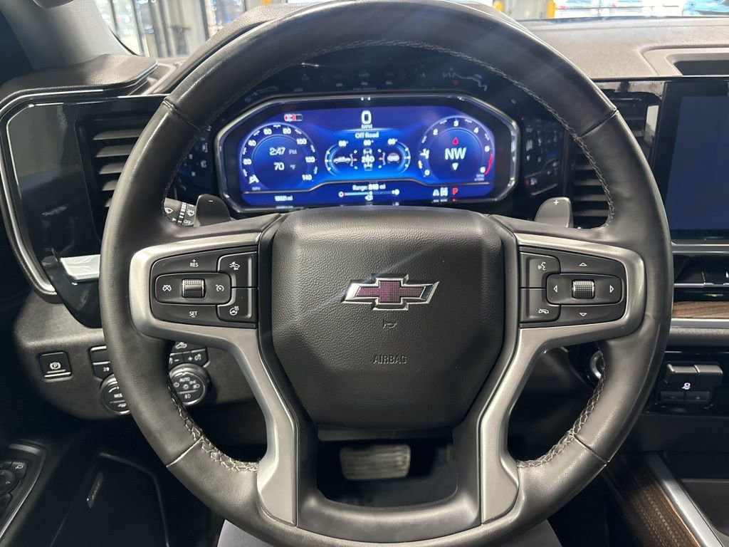Used 2024 Chevrolet Silverado 1500 RST w/ Convenience Package II AWD/4WD image 39