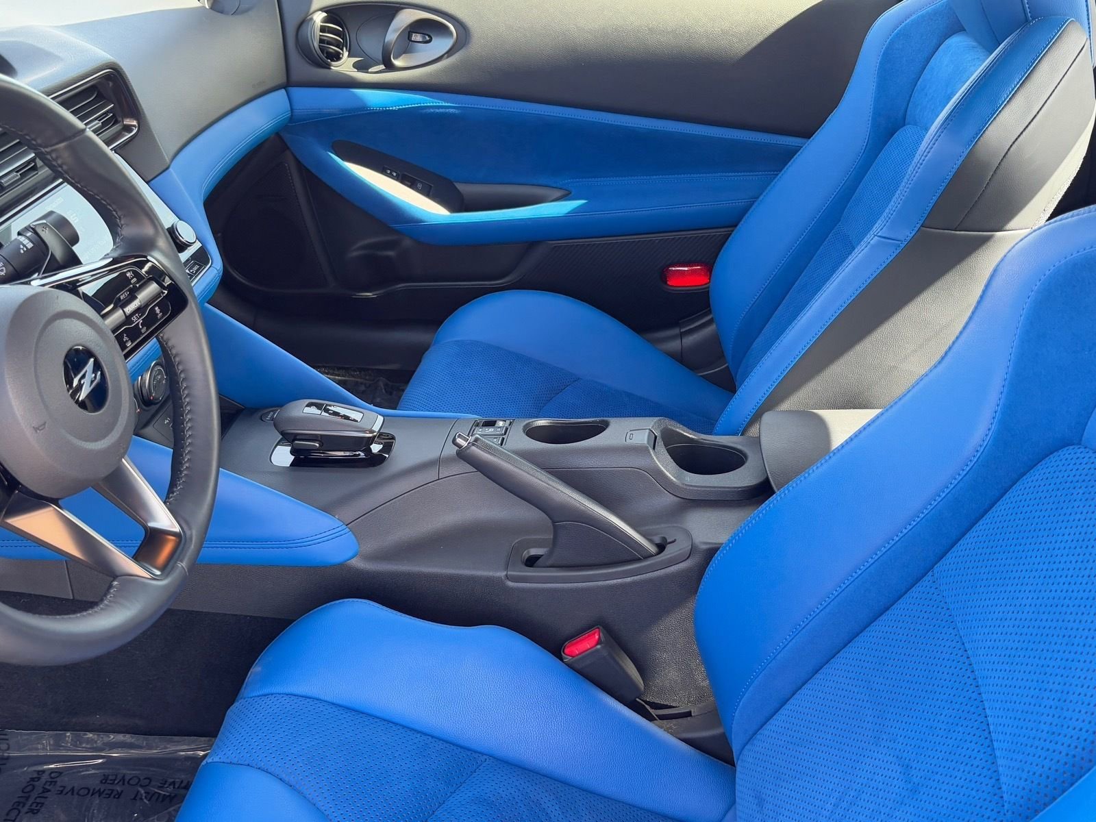 Certified 2024 Nissan Z Performance w/ Floor Mat Package image 16