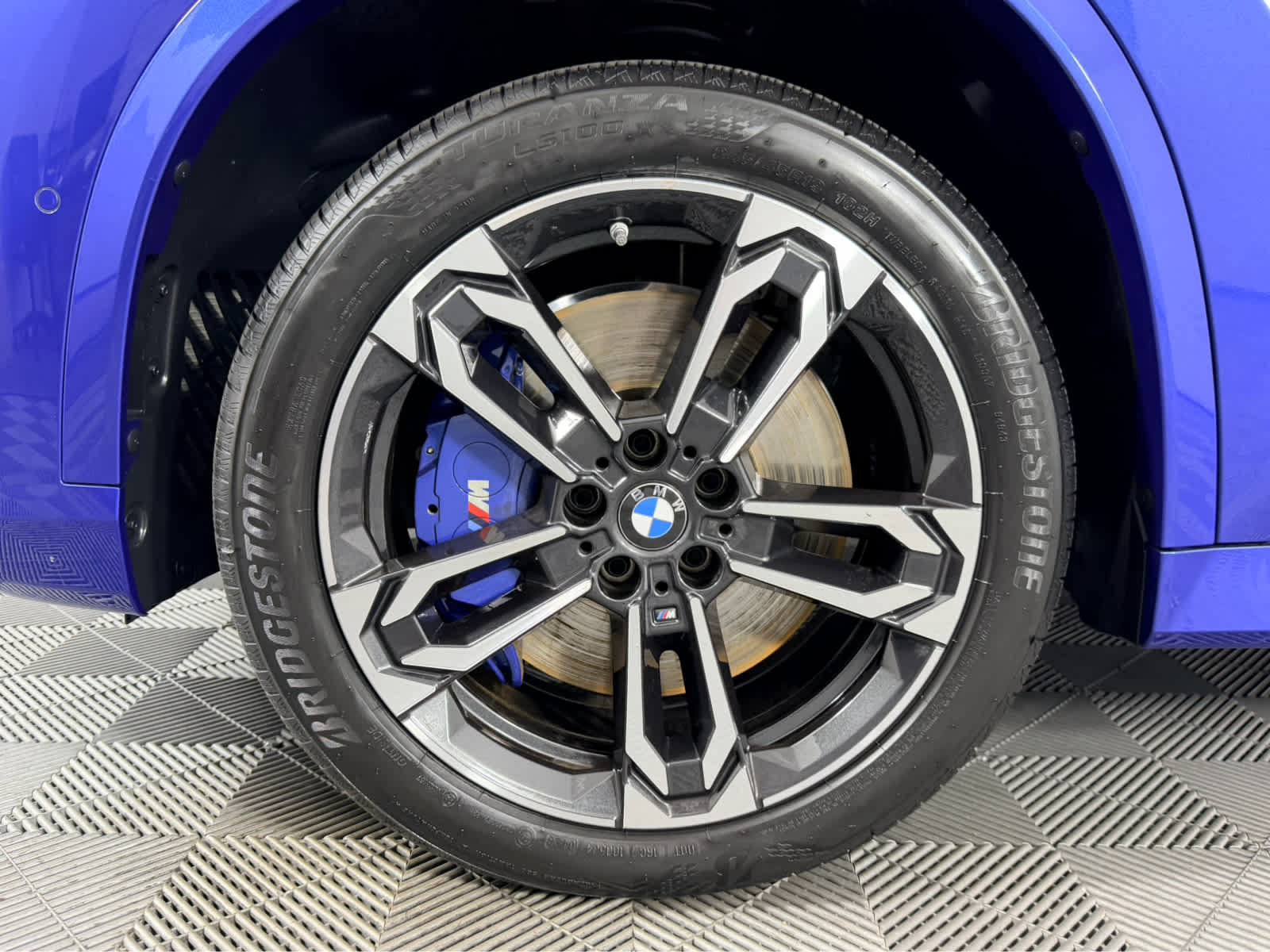 Used 2025 BMW X1 xDrive28i w/ Premium Package AWD/4WD image 9