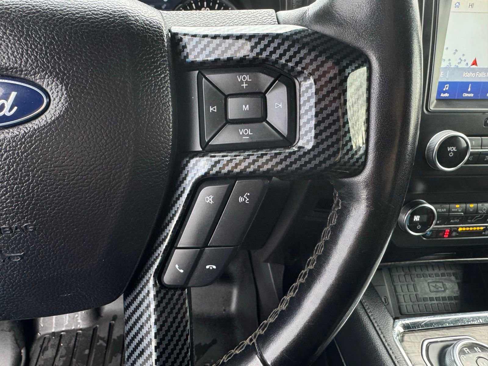 Used 2020 Ford Expedition Limited image 22