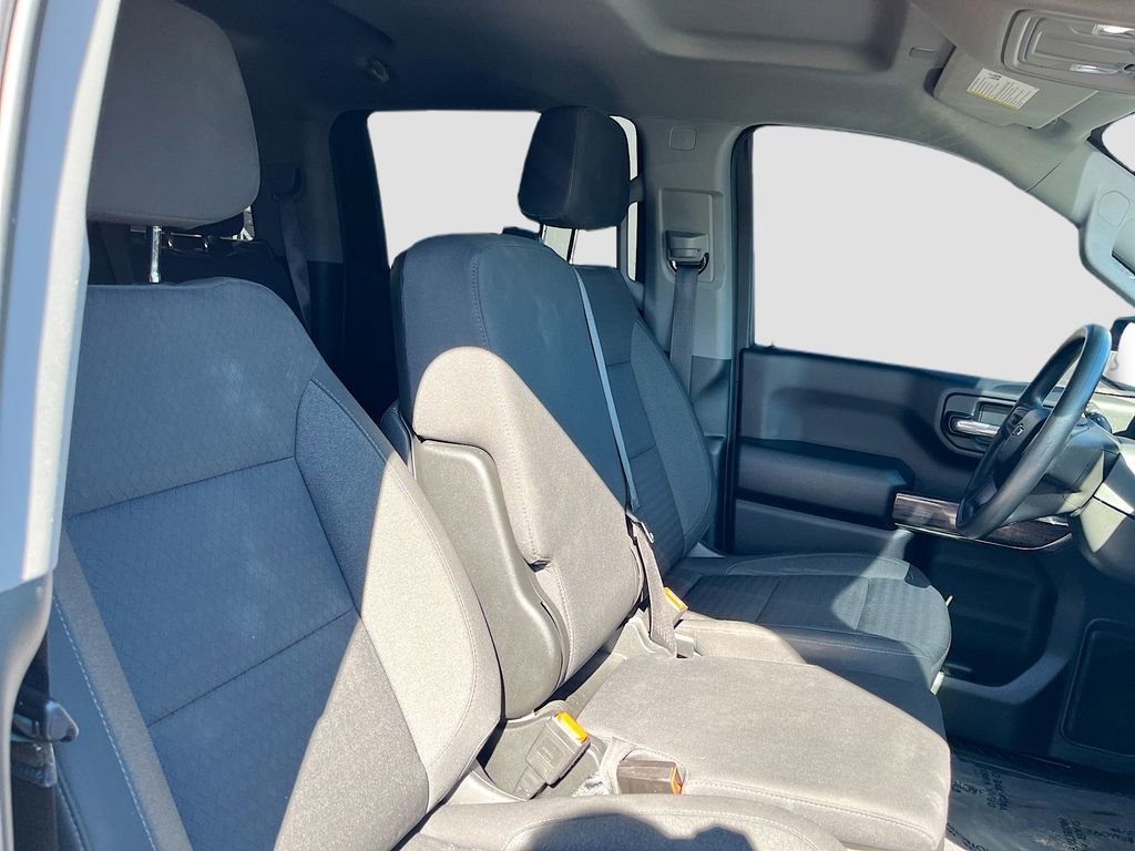 Used 2023 Chevrolet Silverado 1500 Custom Trail Boss w/ LPO, Dark Essentials Package image 26