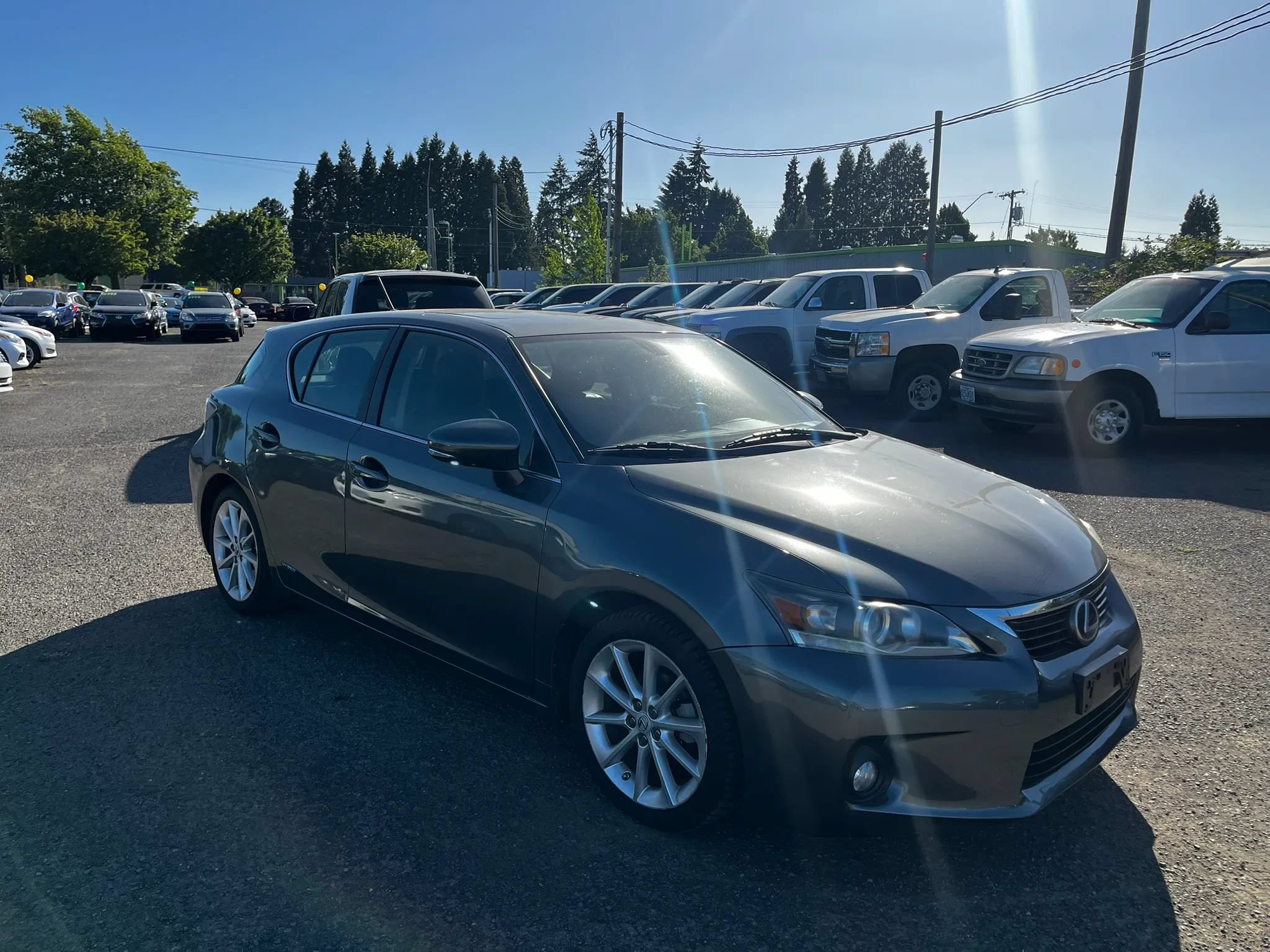 Used 2011 Lexus CT 200h Premium w/ Premium Audio Pkg FWD image 1