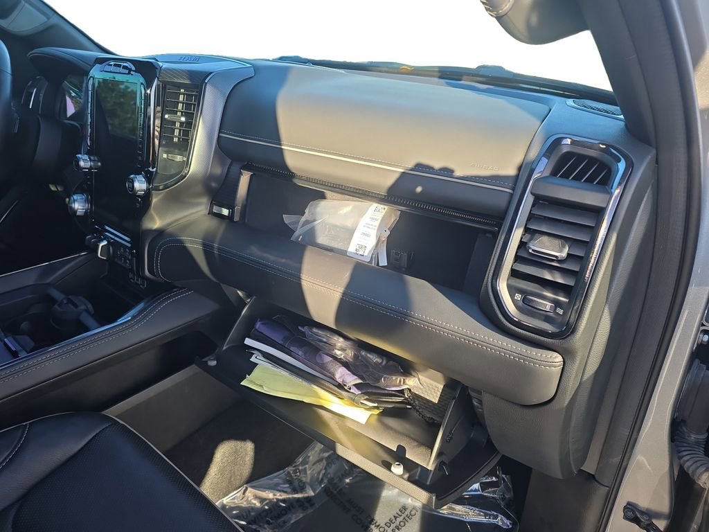 Used 2023 RAM 1500 Limited w/ Trailer Tow Group image 18