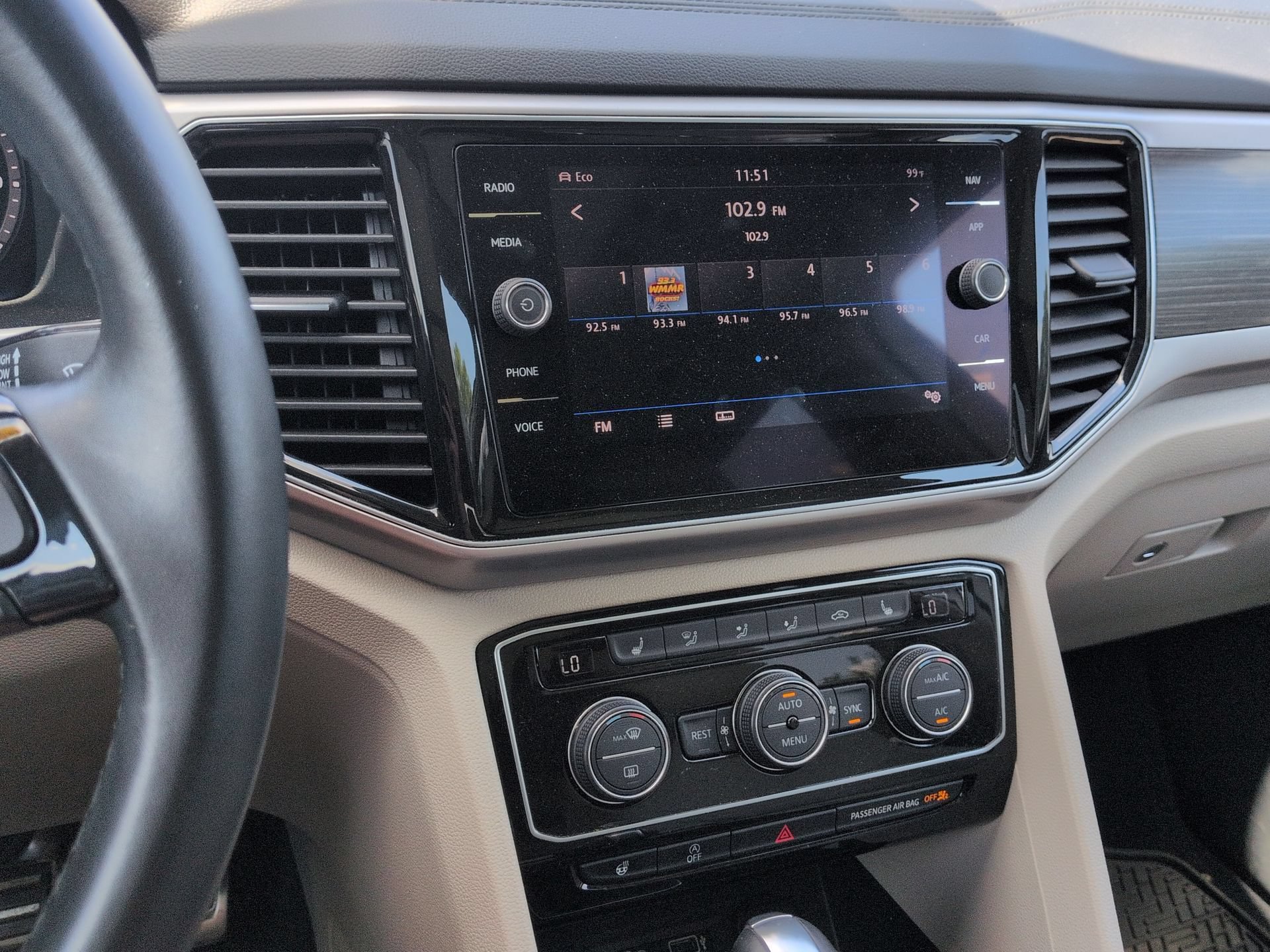Used 2019 Volkswagen Atlas SEL R-Line AWD/4WD image 13