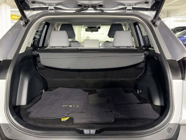 Used 2019 Toyota RAV4 XLE Premium w/ Cold Weather Package image 17