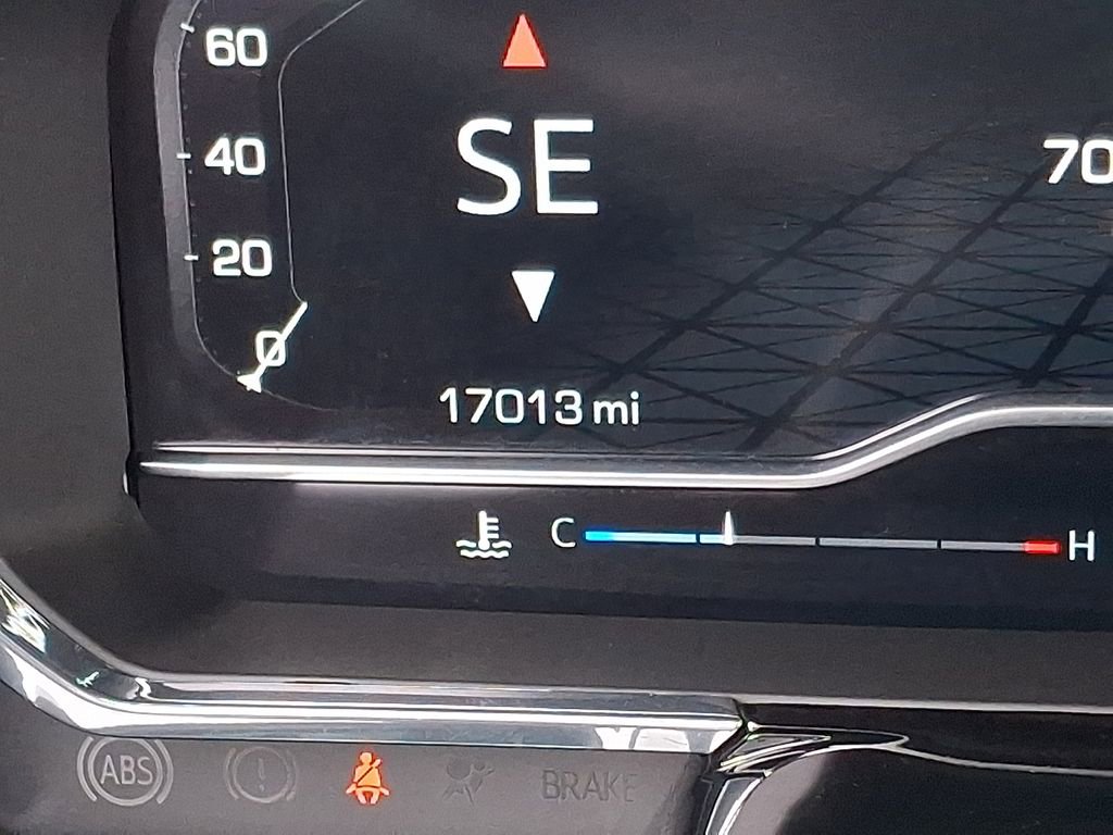 Used 2025 GMC Sierra 1500 SLT image 22