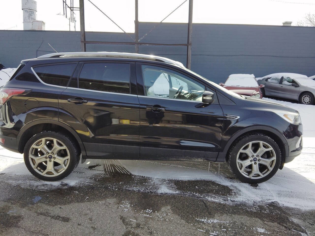Used 2017 Ford Escape Titanium w/ Equipment Group 301A image 1