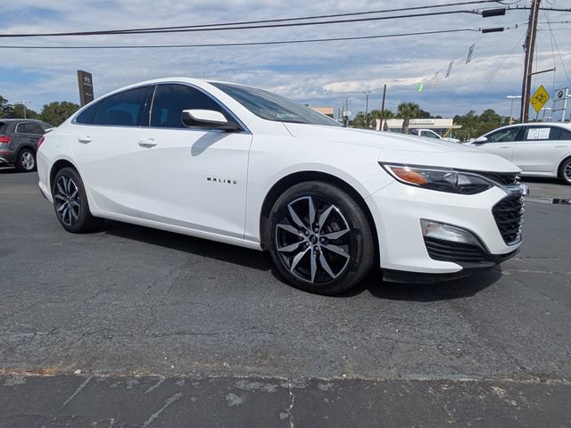 Used 2024 Chevrolet Malibu RS FWD image 3
