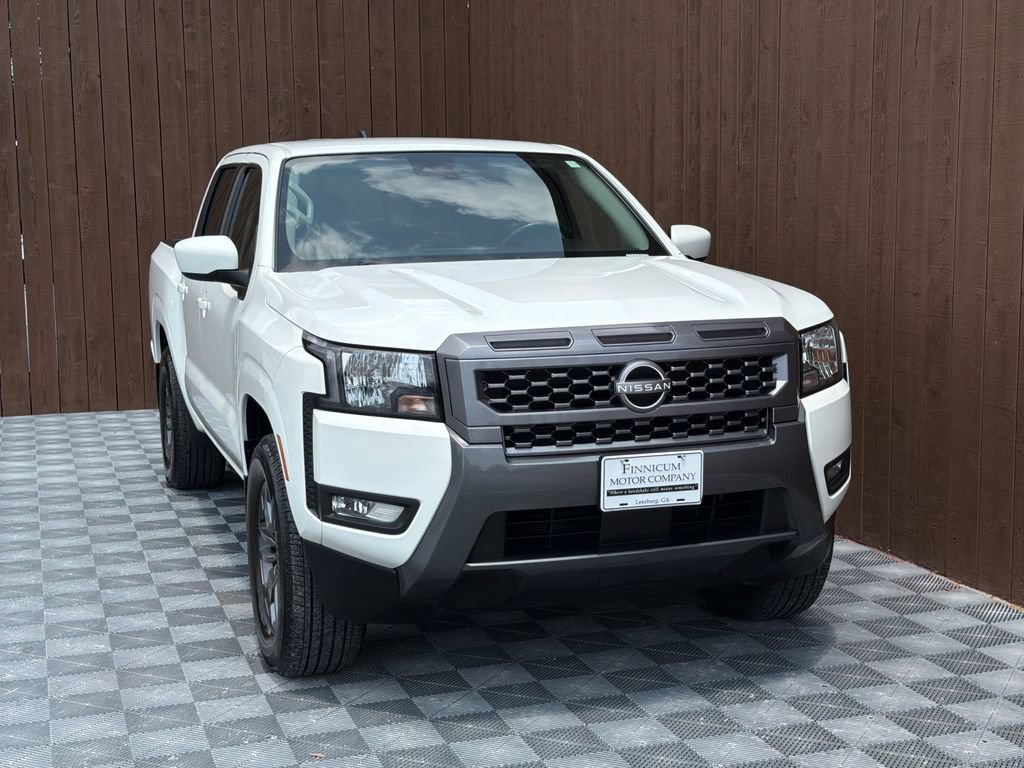 Used 2025 Nissan Frontier SV w/ SV Convenience Package RWD image 10