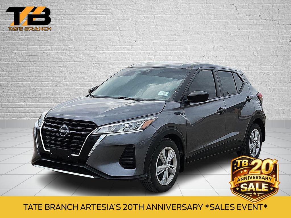 Used 2024 Nissan Kicks S FWD image 1