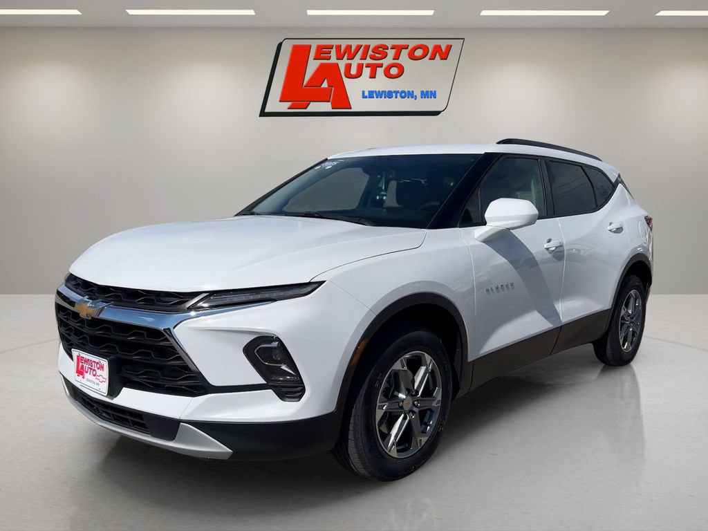 Certified 2025 Chevrolet Blazer LT w/ Convenience Package AWD/4WD image 1