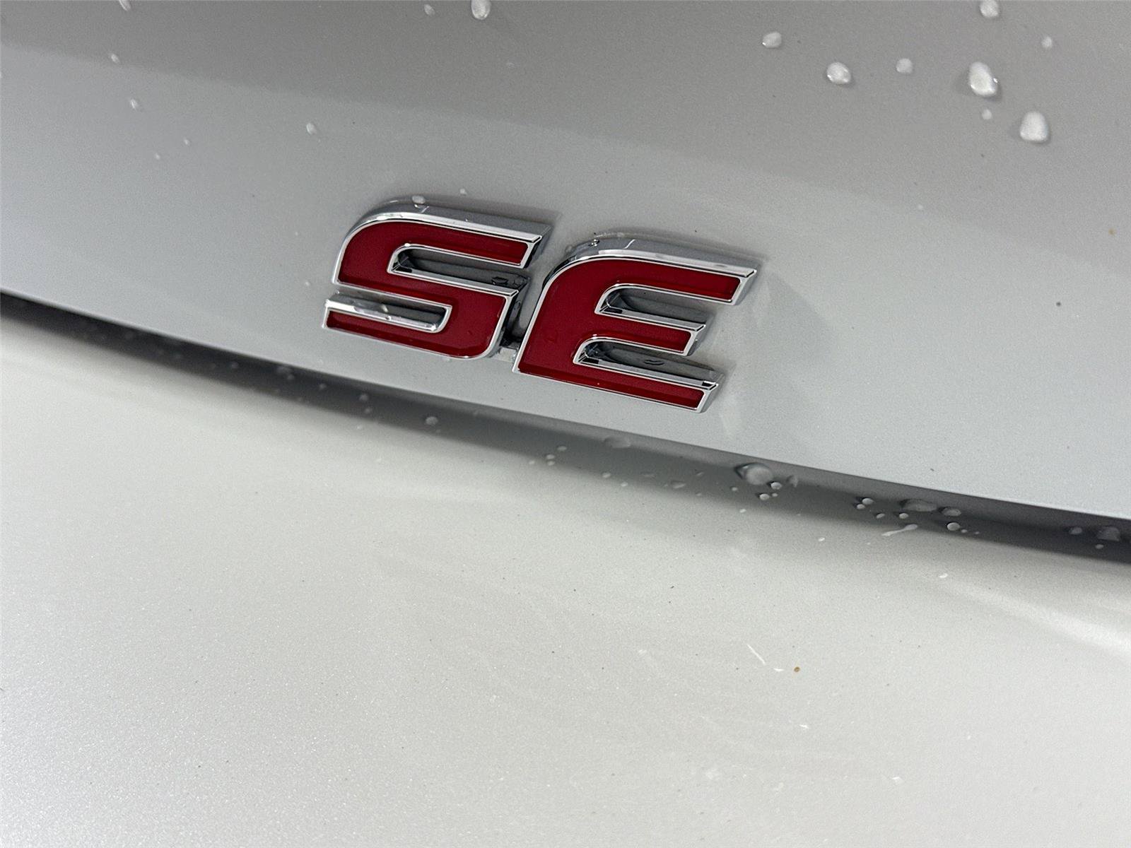 Certified 2025 Toyota Corolla SE FWD image 14