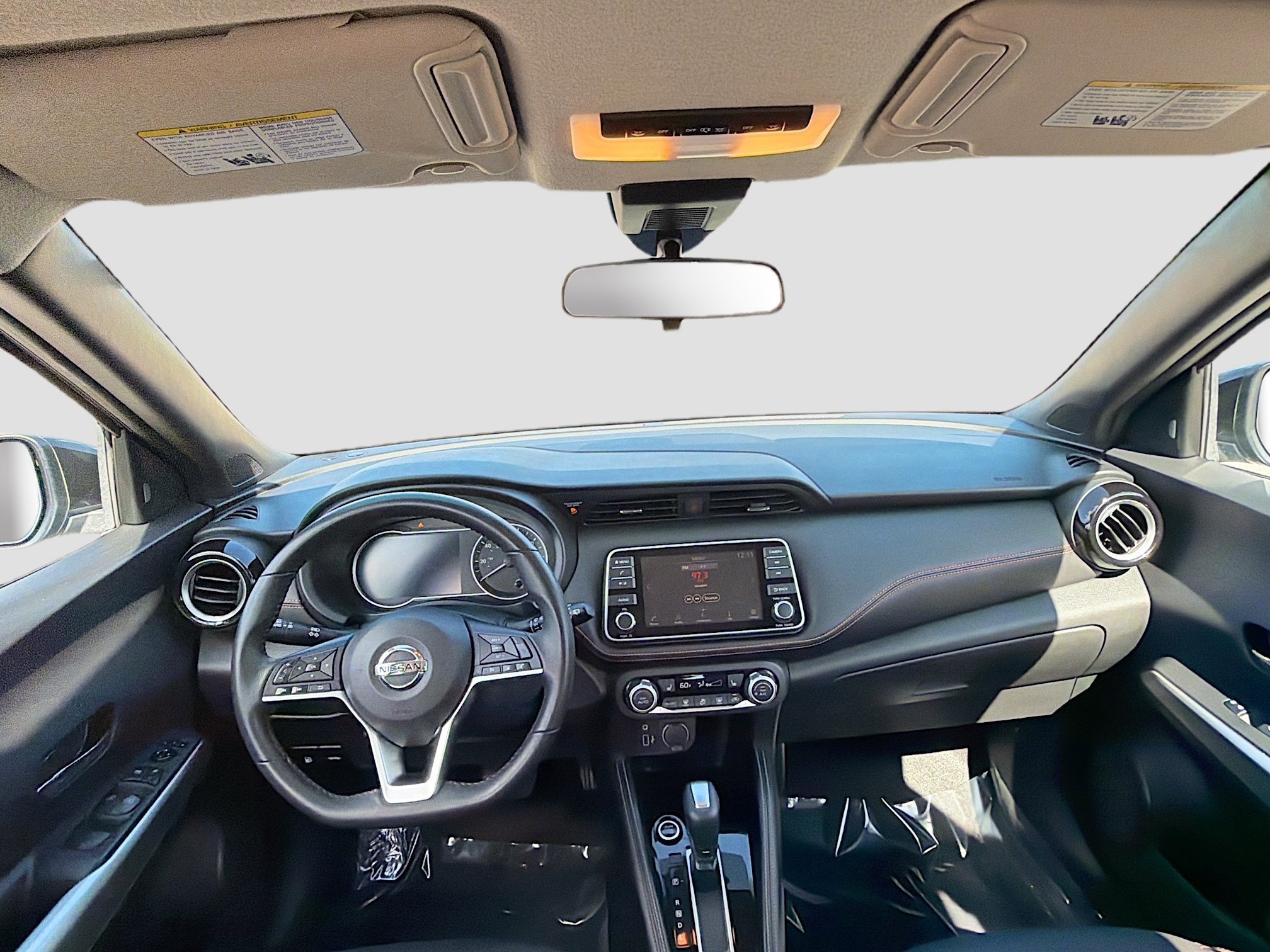 Used 2020 Nissan Kicks SR w/ SR Premium Package image 15