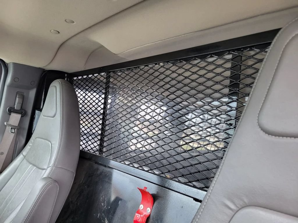Used 2017 GMC Savana 3500 LS RWD image 12