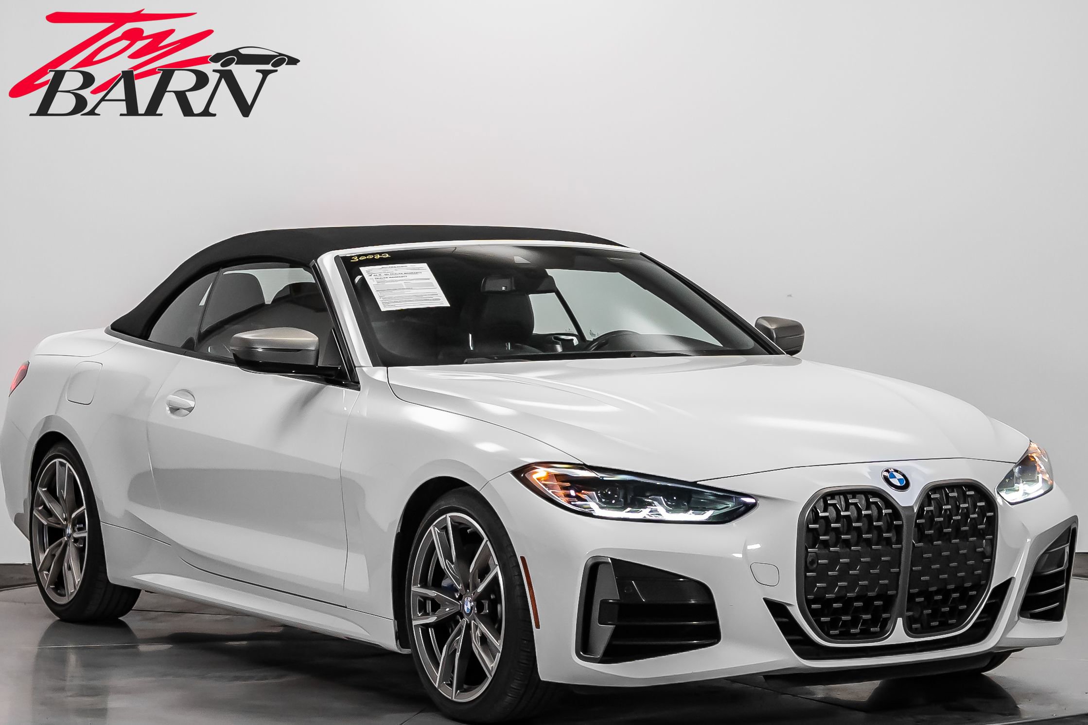 Used 2021 BMW M440i Convertible w/ Premium Package image 15