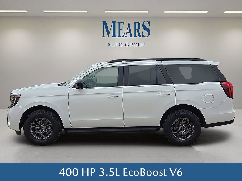 Used 2025 Ford Expedition Active image 3