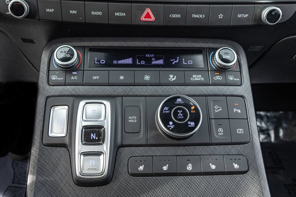 Used 2023 Hyundai Palisade Limited AWD/4WD image 22