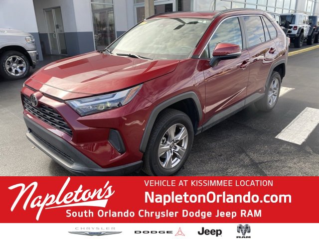 Used 2022 Toyota RAV4 XLE video 1
