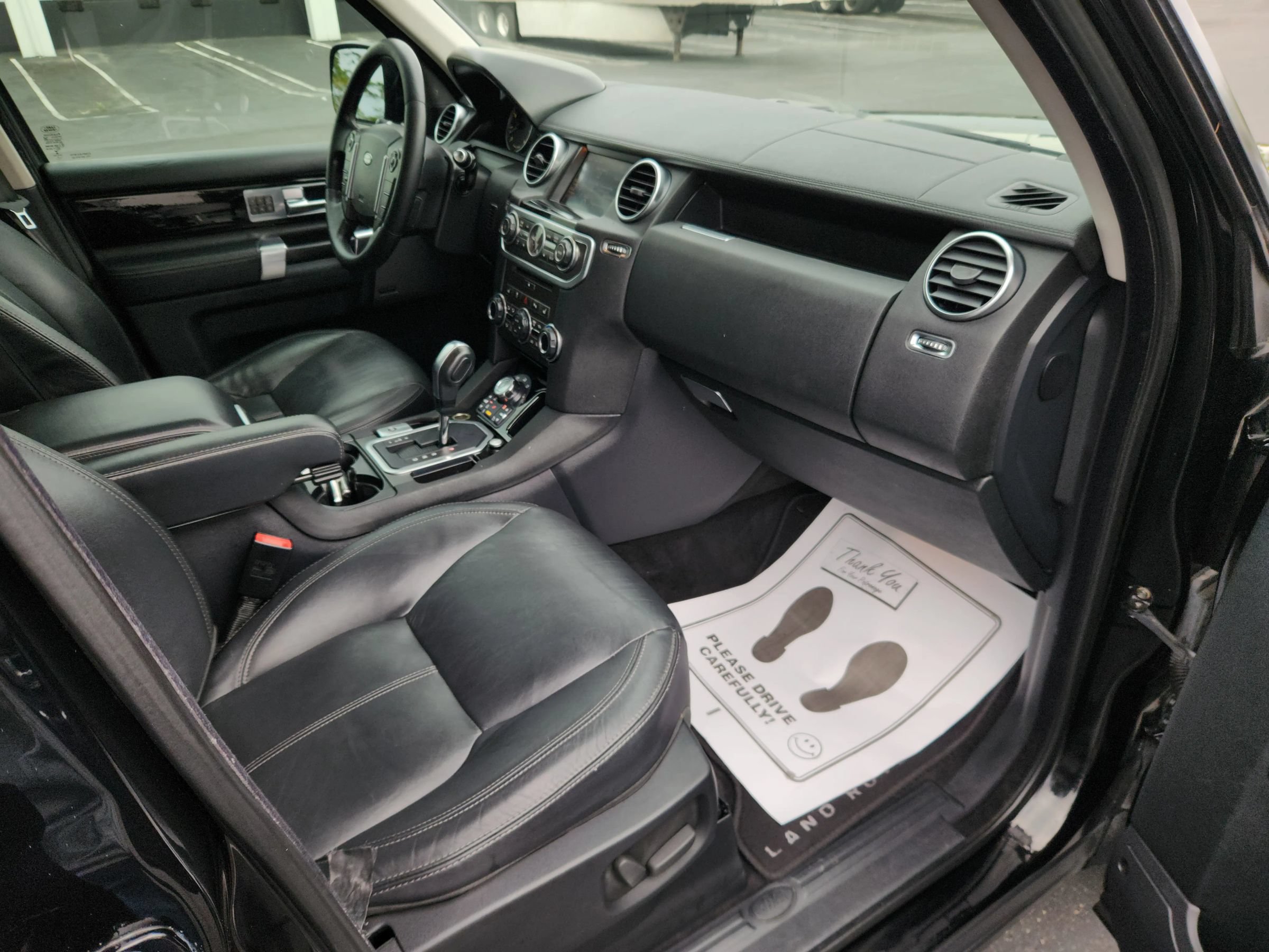 Used 2012 Land Rover LR4 HSE LUX AWD/4WD image 24