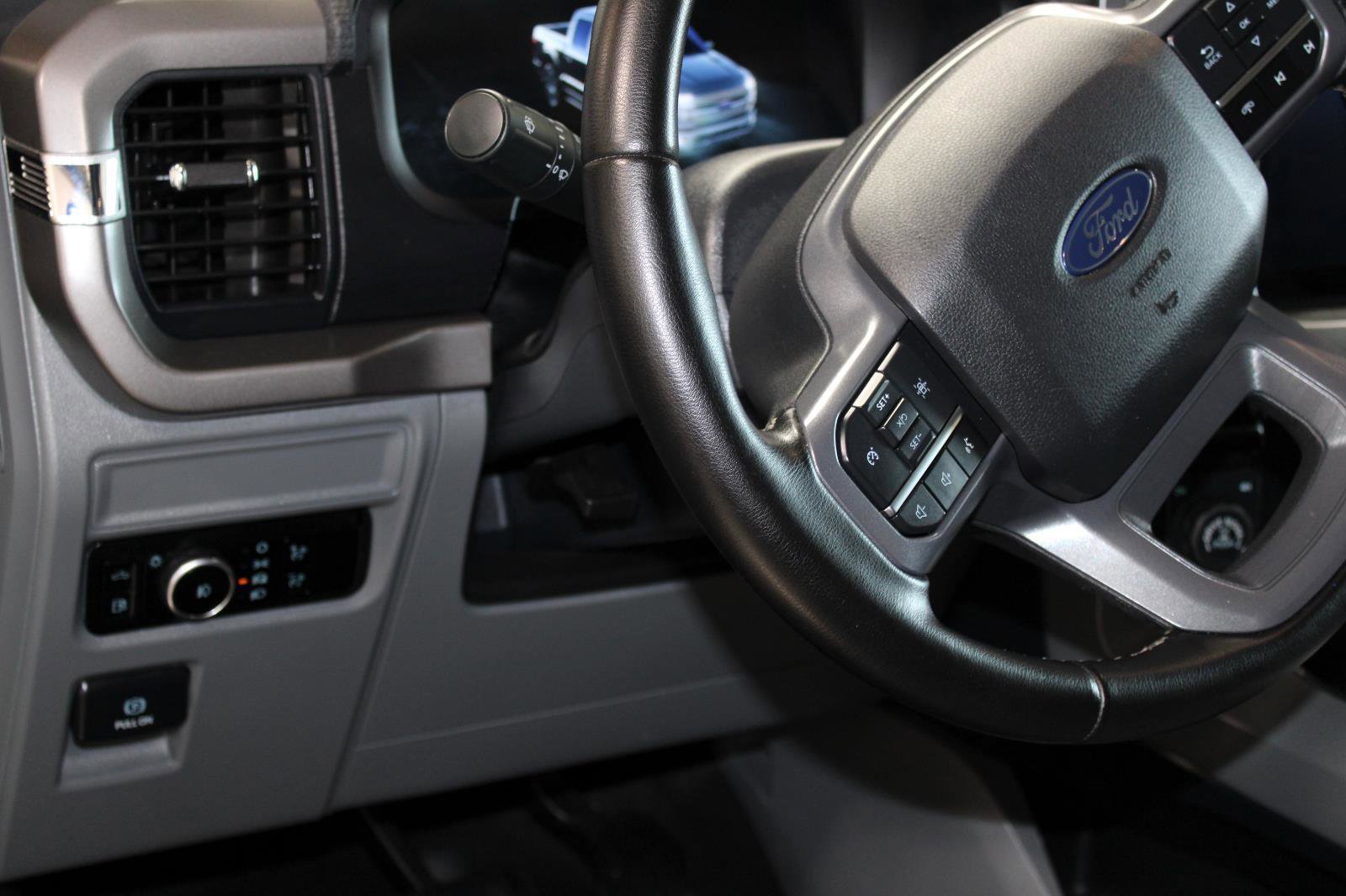 Used 2024 Ford F150 XLT w/ Mobile Office Package image 36